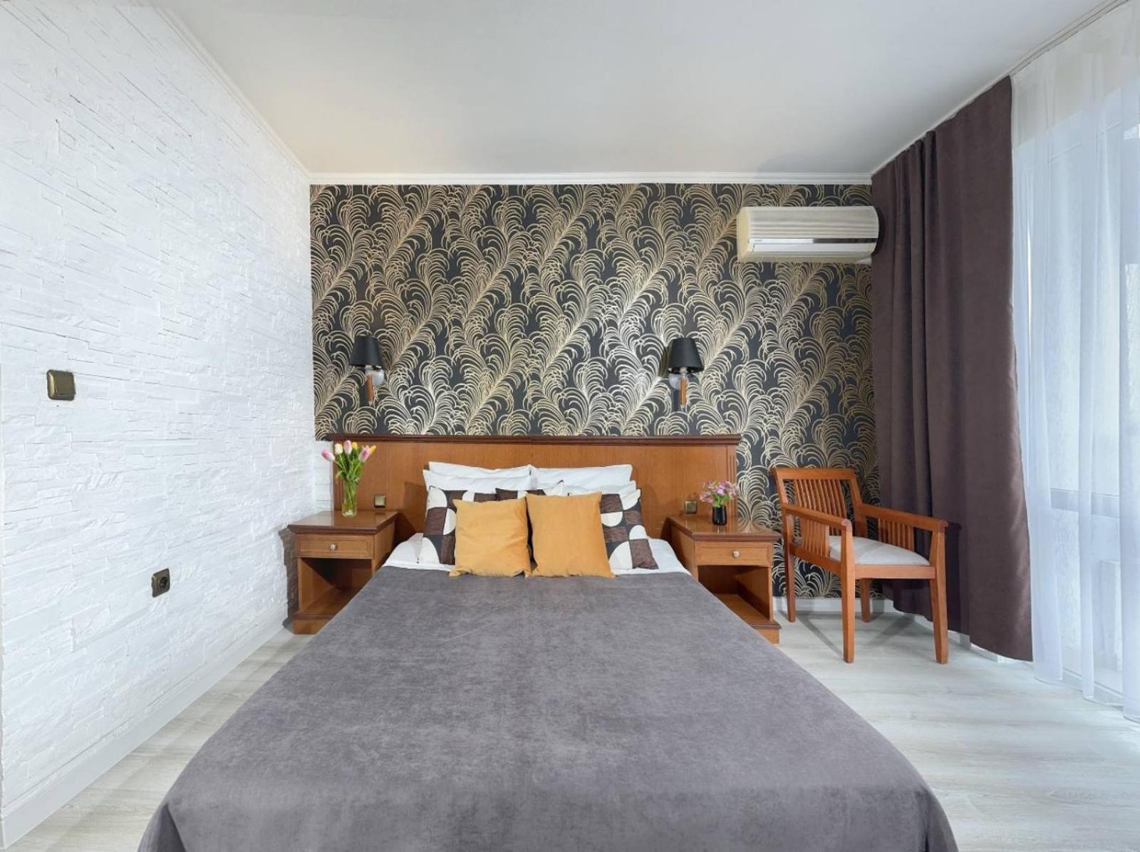 Hotel Yo Άγιος Κωνσταντίνος και Ελένη Εξωτερικό φωτογραφία